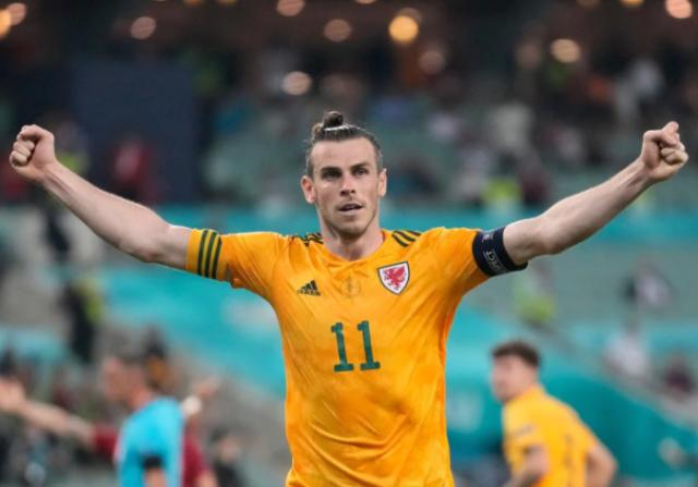 篮球直播-贝尔除了进球贡献了一切 威尔士真核今晚打99分