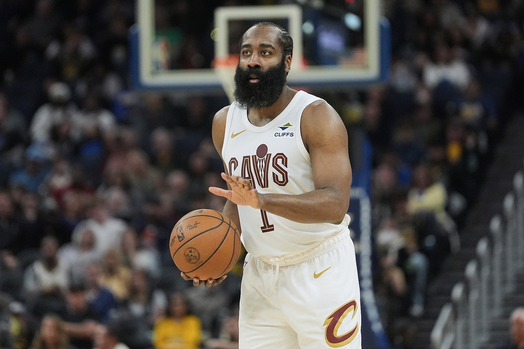 体育赛事直播-骑士客战灰熊 哈登&amp;米切尔&amp;斯特鲁斯&amp;托布&amp;韦德&amp;泰森缺席比赛